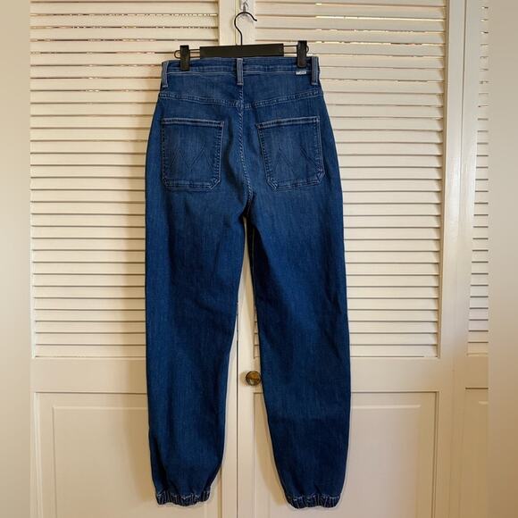 MOTHER Medium Blue Cropped Jeans - Picture 9 of 12